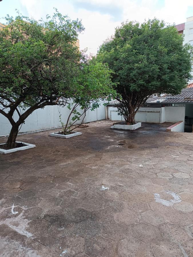 Pousada Cantinho Da Felicidade Uberlandia Bagian luar foto