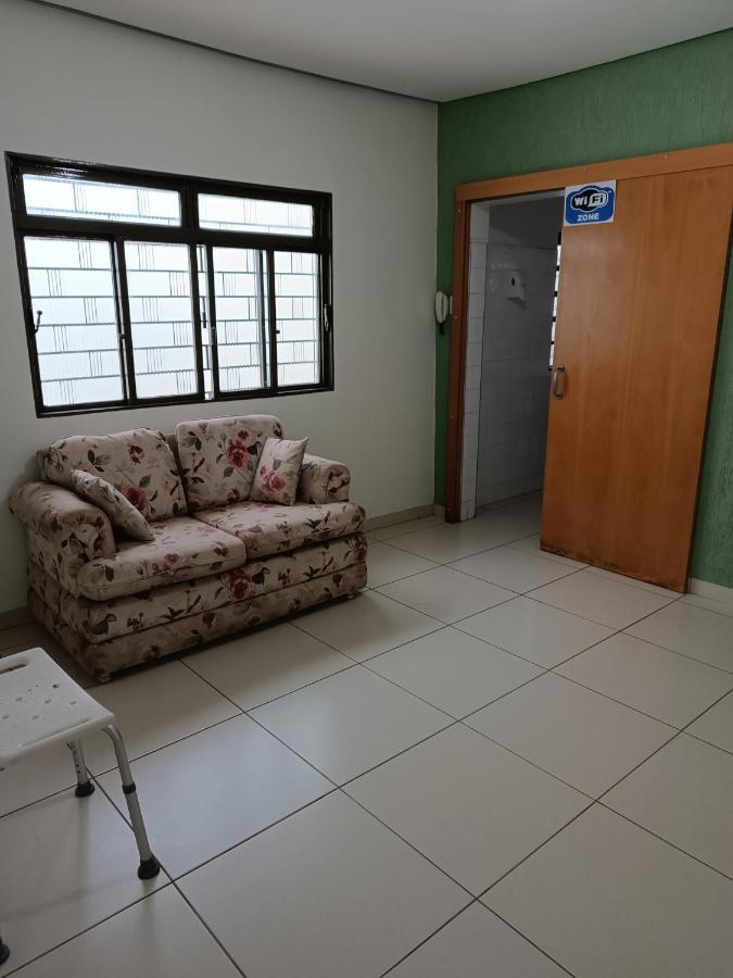 Pousada Cantinho Da Felicidade Uberlandia Bagian luar foto